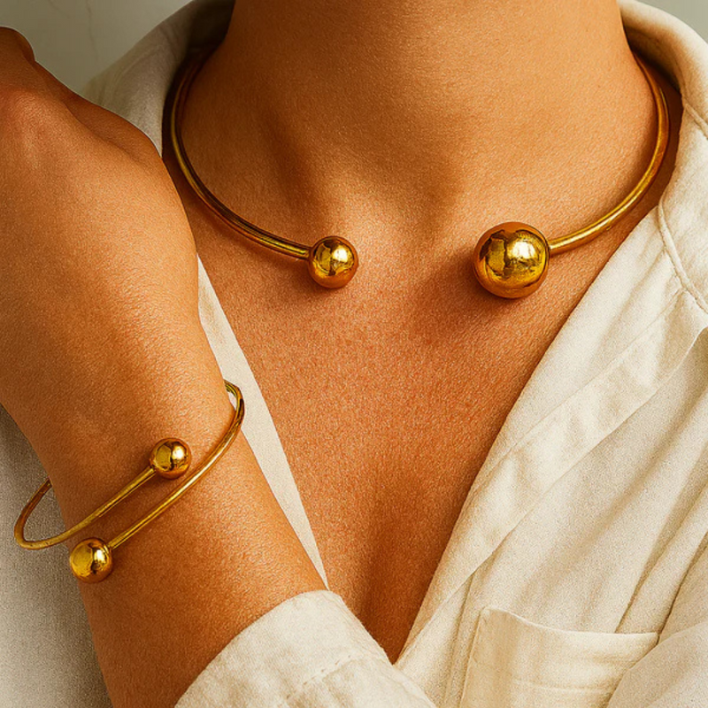Radiant Gold Bracelet Collection
