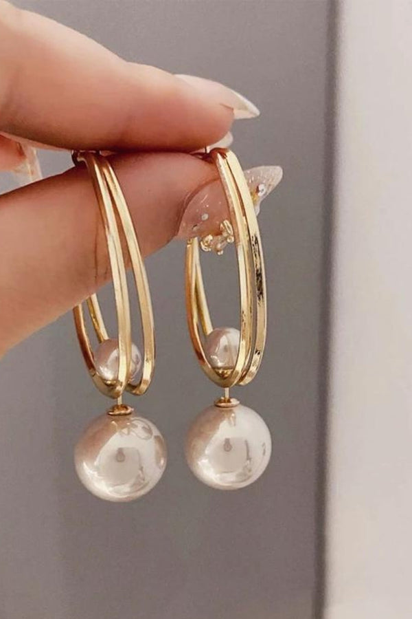 Charming Vintage Pearl Earrings