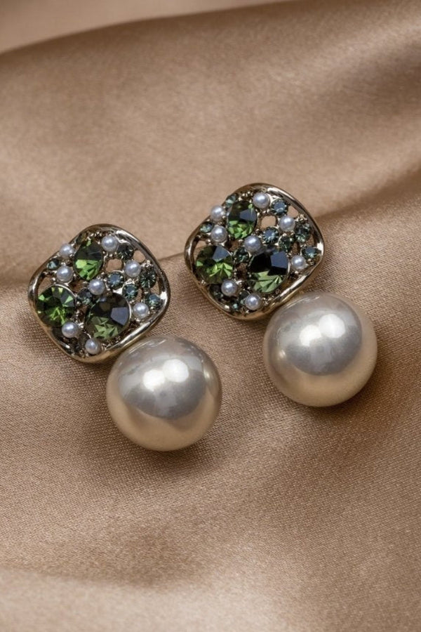 Elegant Crystal and Pearl Earrings