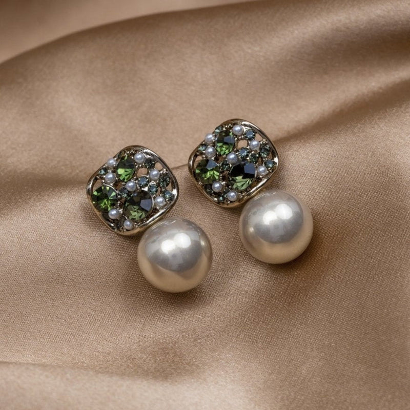 Elegant Crystal and Pearl Earrings