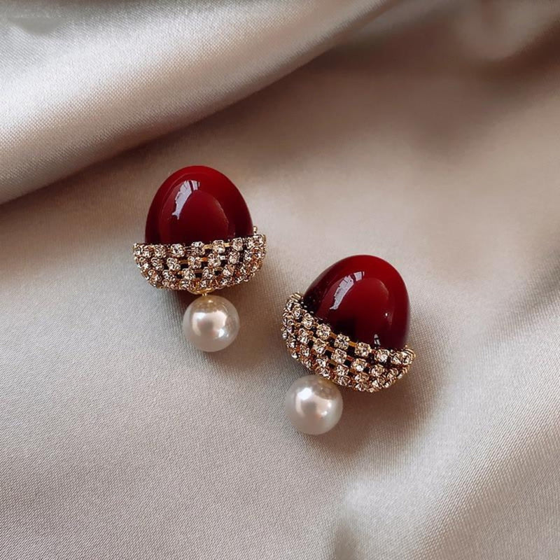 Crimson Hazelnut Pearl Earrings