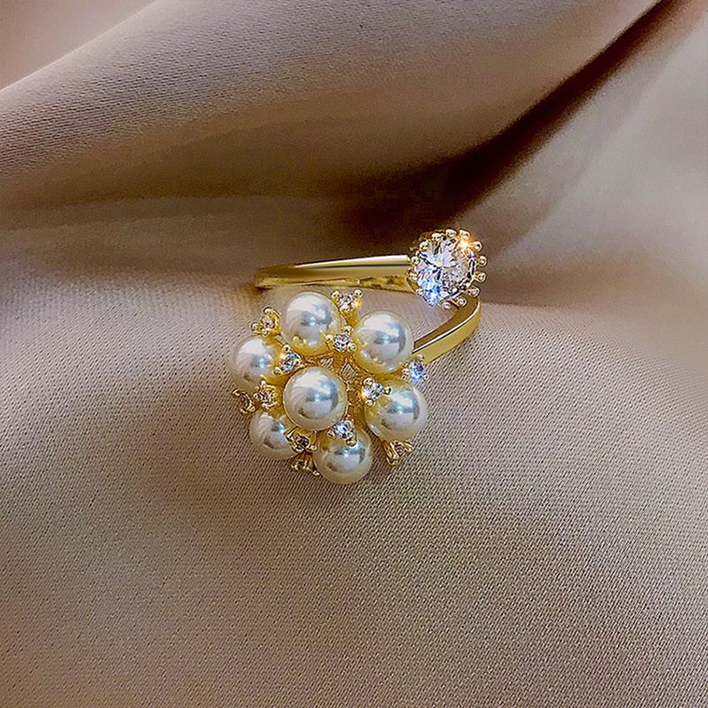 Adjustable Pearl-Embellished Sweet Ring