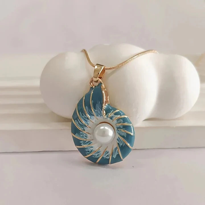 Blue Pearl Shell Pendant Necklace