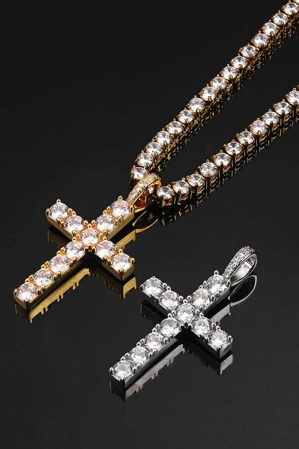 Faith - 18K Gold Cross Necklace Featuring Moissanite