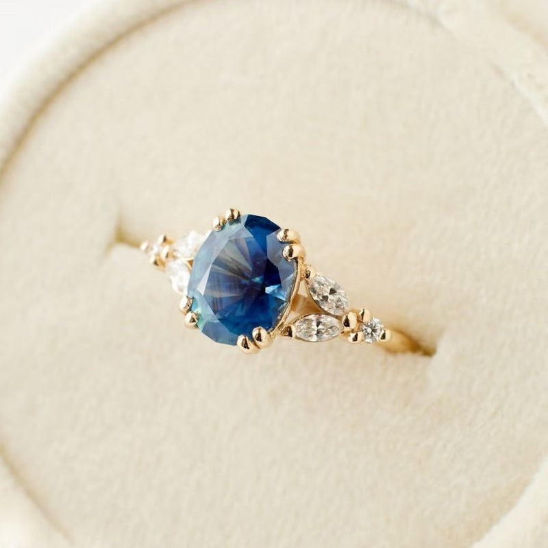 Exquisite Gold Ring Featuring a Blue Exotic Crystal