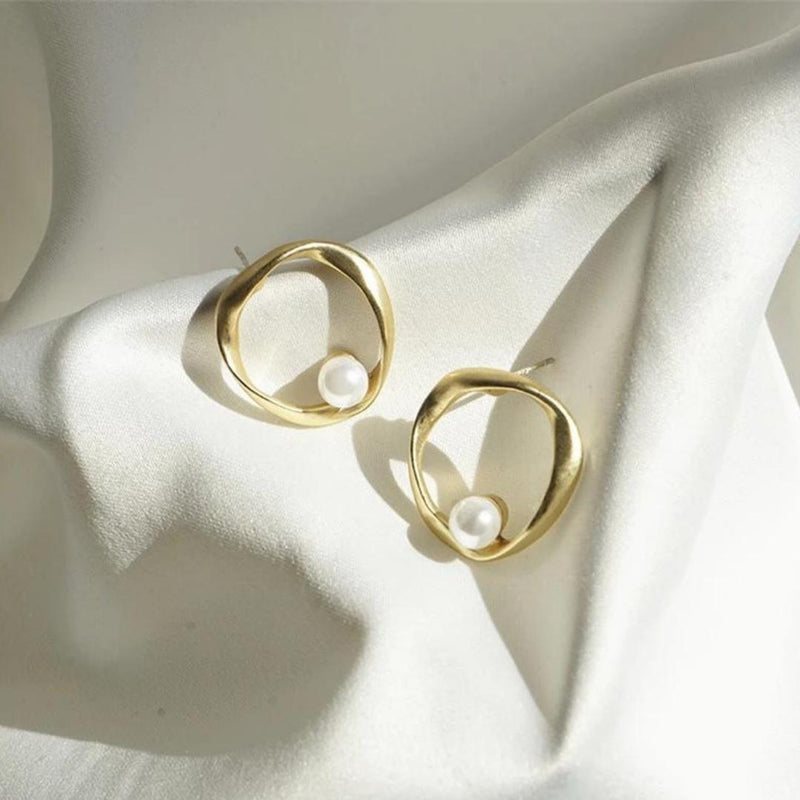 Solitary Gold Pearl Stud Earrings