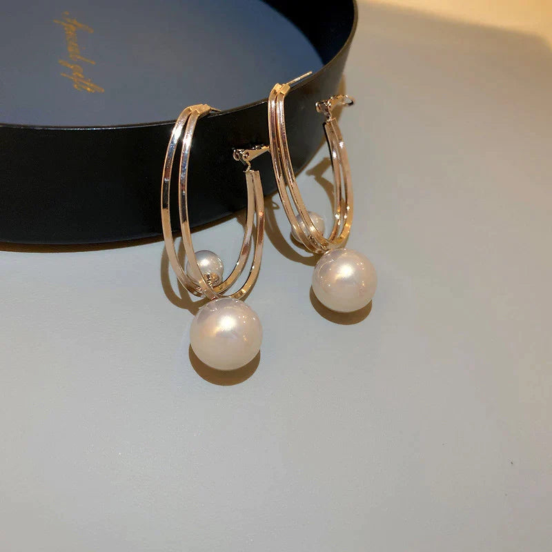 Charming Vintage Pearl Earrings