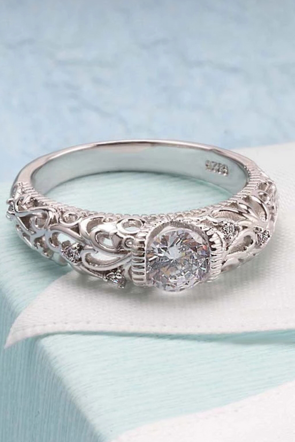 Chic Silver Ring