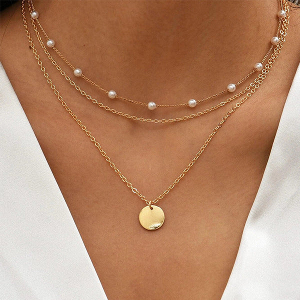 Gold-Plated Necklace Adorned with Pearls