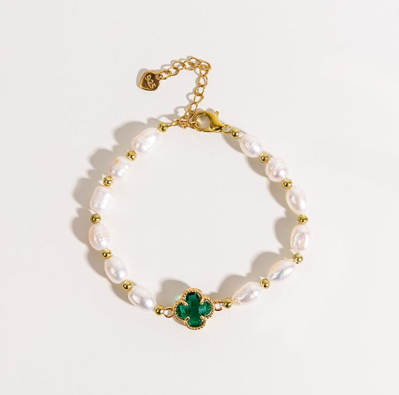 Gold Emerald Cloverleaf Bracelet Adorned with Emeralds and Pearls