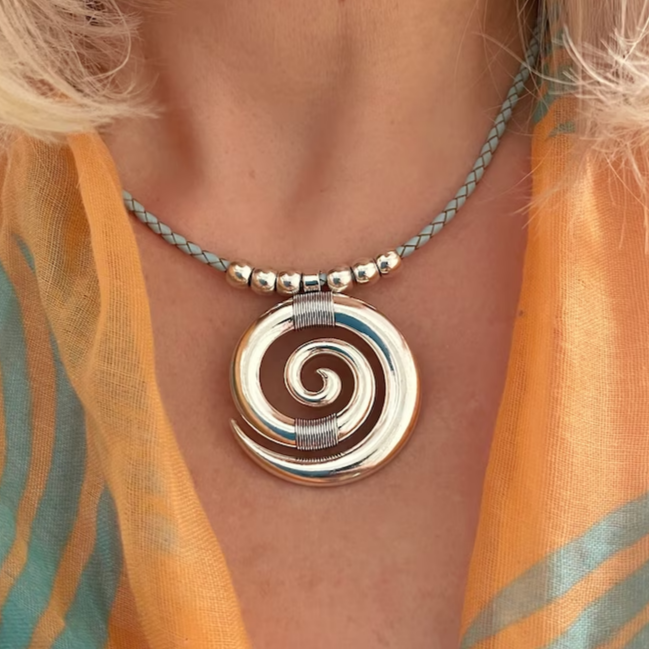 Retro Twisted Silver Necklace
