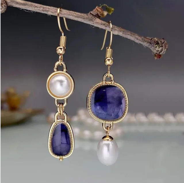 Retro Blue Stone and Pearl Earrings