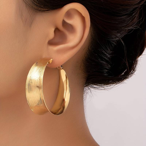Vintage-Inspired Gold Earrings