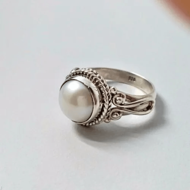 Classic Pearl Inset Vintage Ring