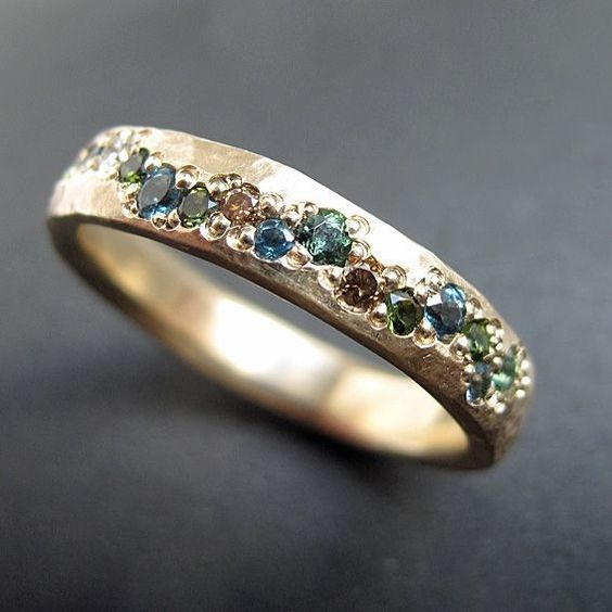 Vintage-Inspired Multicolor Gold Ring