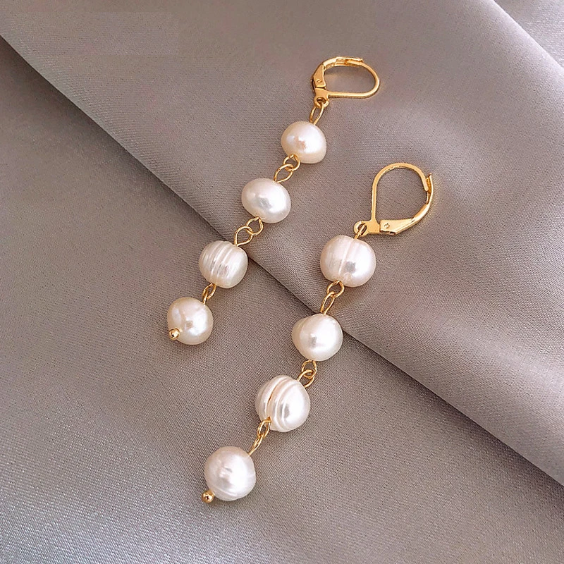 Elegant Gold Pearl Dangle Earrings