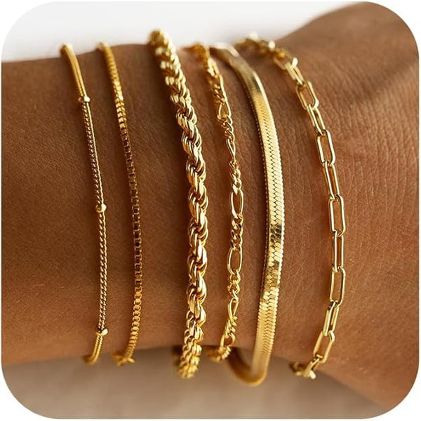 Vernetta - Elegant Gold Bracelet Collection