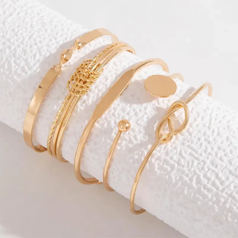 Elegance in Gold: Knotted Bracelet Set