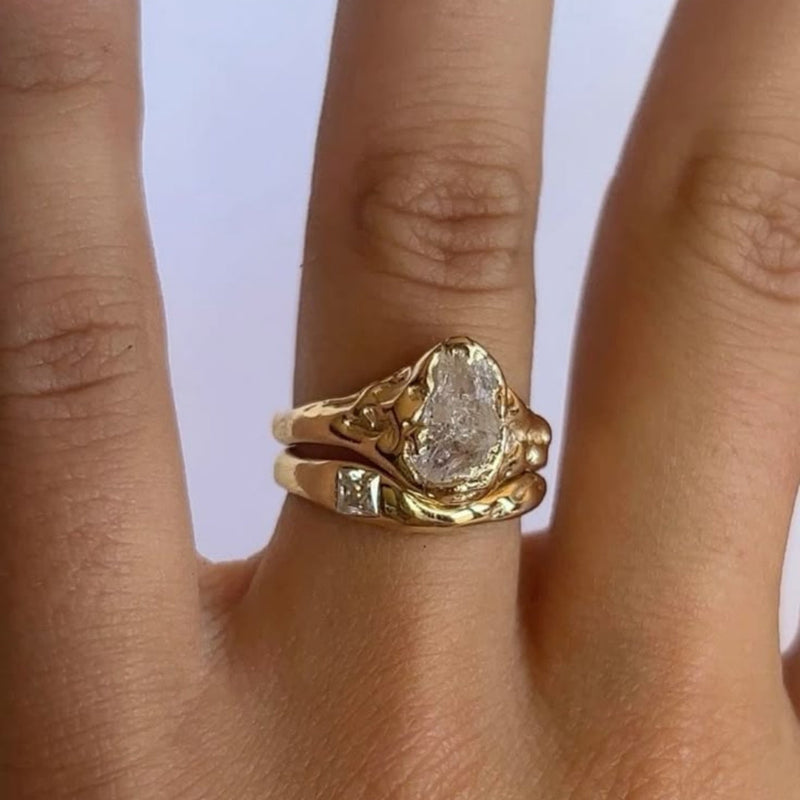 Lys Lang Gold Forged Band